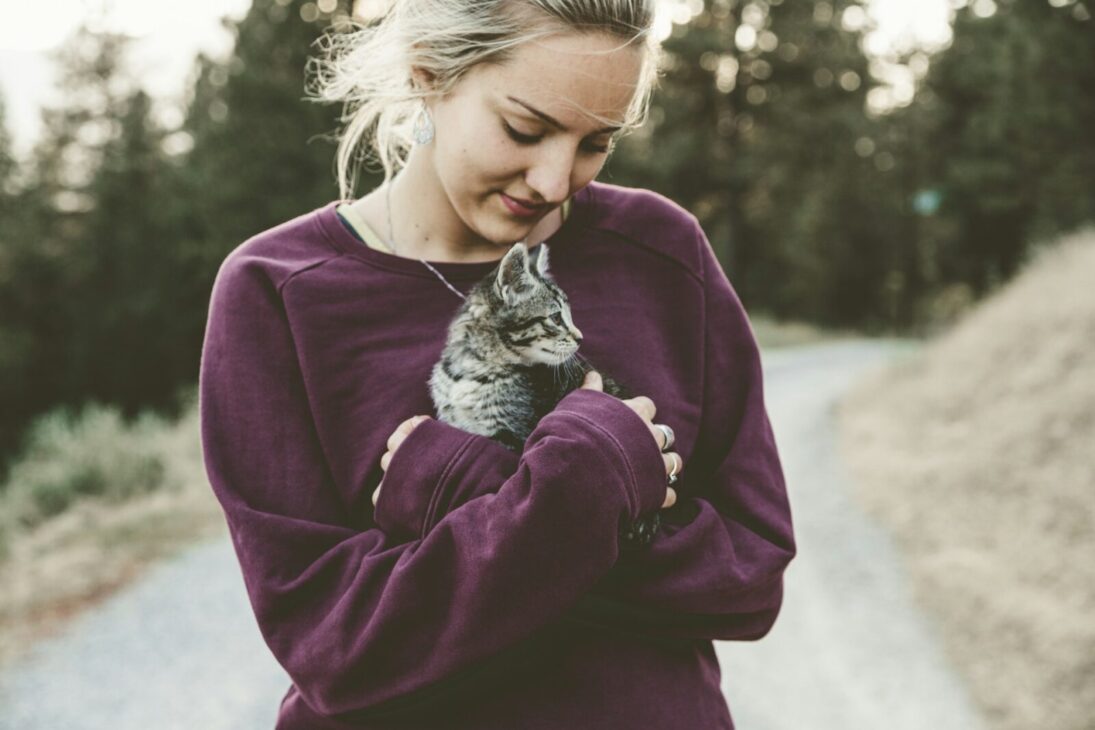 Pets and Human Health: 6 Incredible Scientific Benefits for Your Well-being